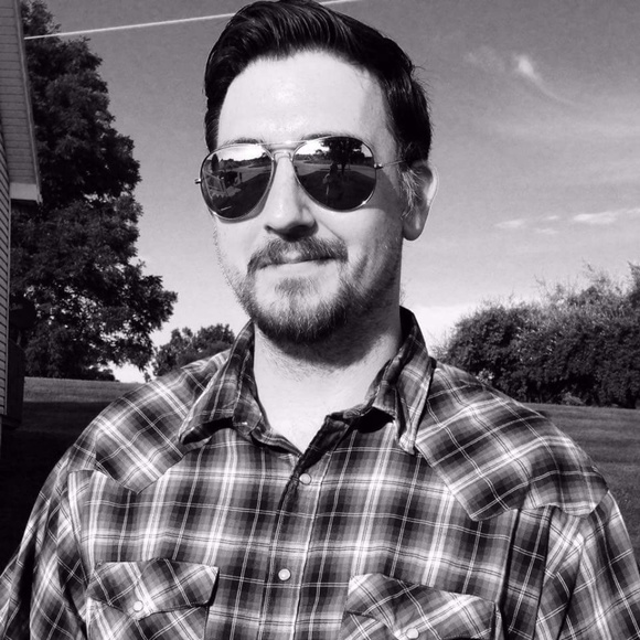 Meet your Posher, John - Picture 3 of 5